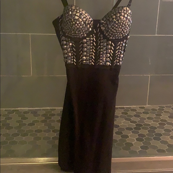 WLDR Dress - amazing detail - Picture 4 of 6